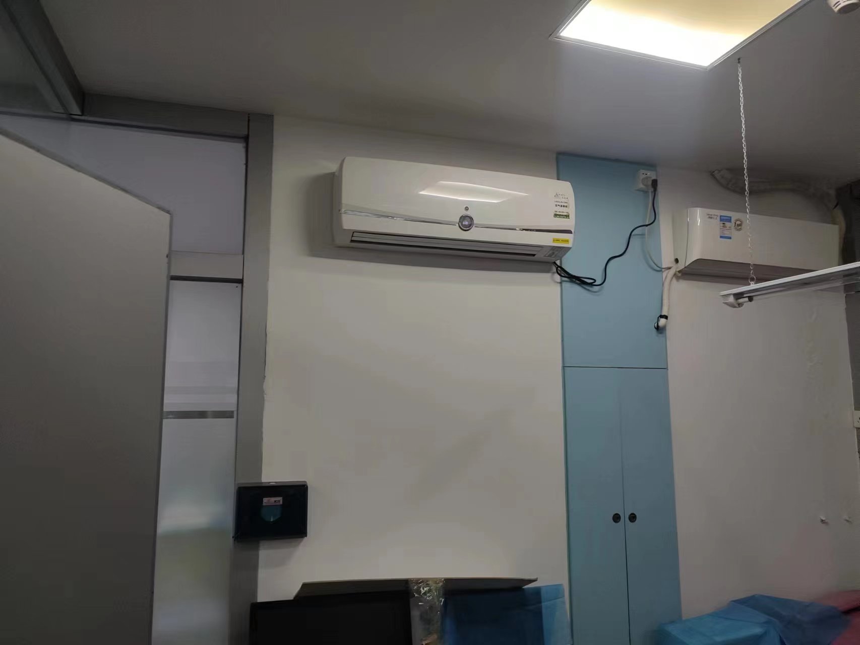 LAD/CJB-Y800壁掛式空氣凈化消毒機.jpg LAD/CJB-Y800壁掛式空氣凈化消毒機.jpg