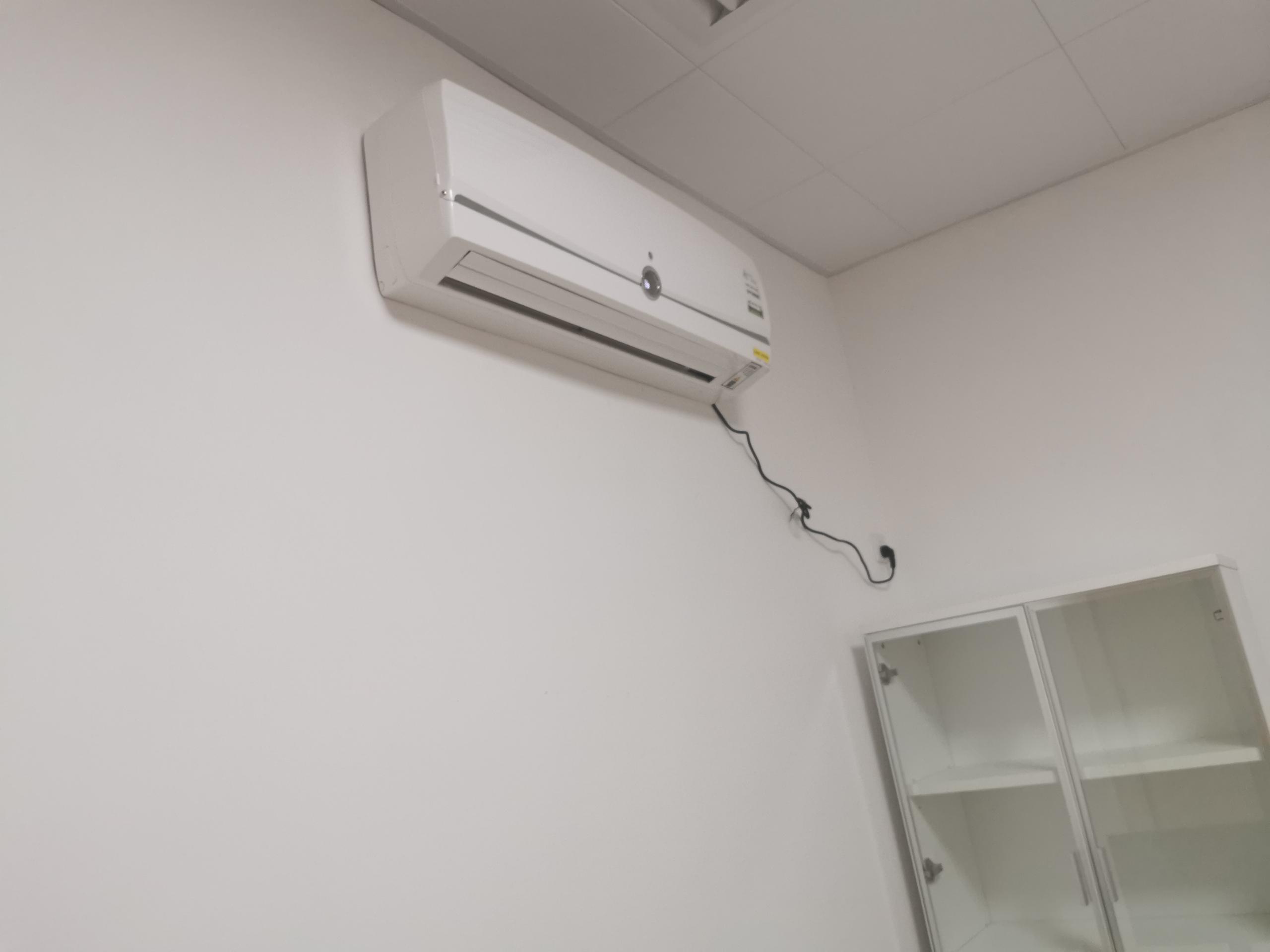 LAD/CJB-Y800壁掛式空氣凈化消毒機.jpg LAD/CJB-Y800壁掛式空氣凈化消毒機.jpg